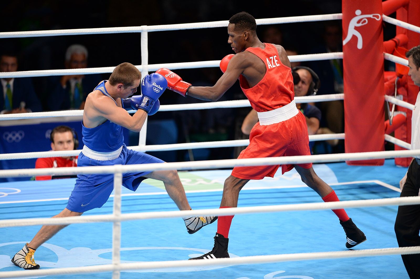 Olympic boxing bout in the ring, Rio 2016